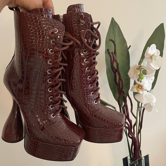 Azalea Wang Brown Leather Boots Croc Print Chunky Bootie Heel Women Size 8.5 - Picture 11 of 11